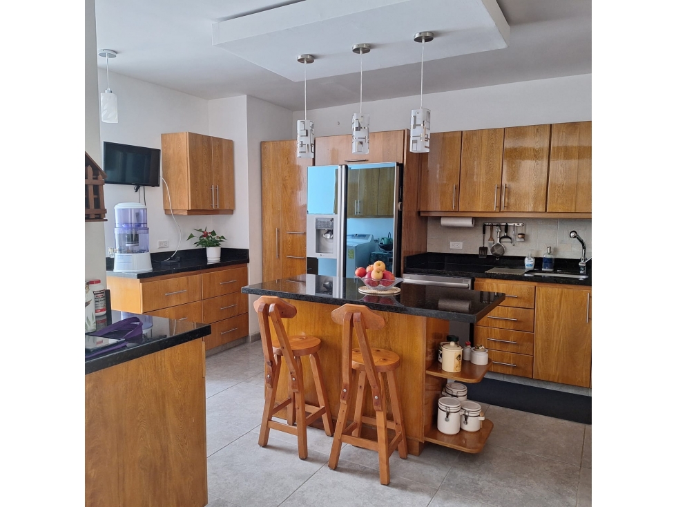 Casa en venta en Cola del Zorro El Poblado Medellín — foto 2
