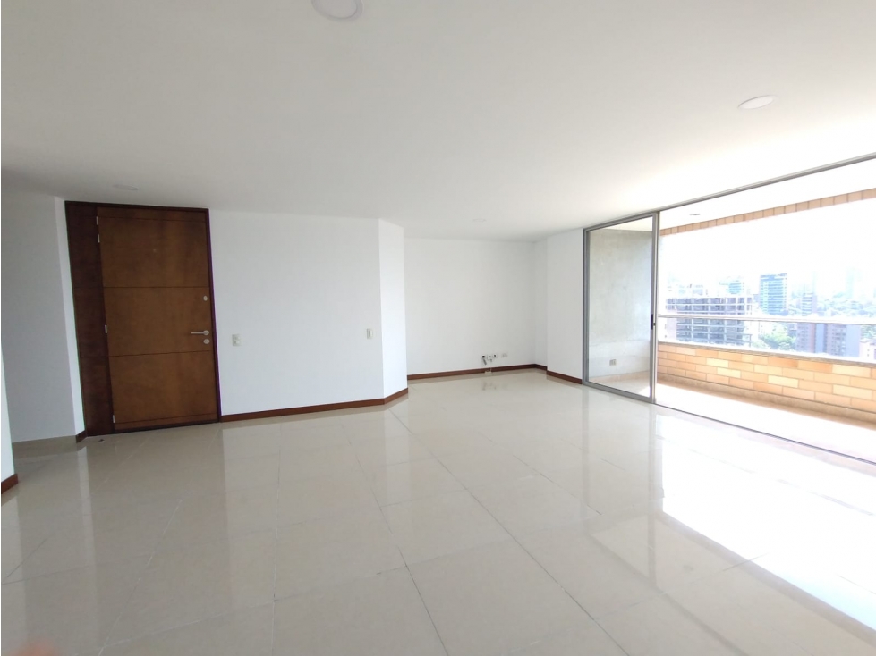Apartamento en arriendo en Castropol Medellin