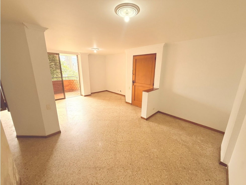 Apartamento en venta Medellín Poblado sector Castropol — foto 3
