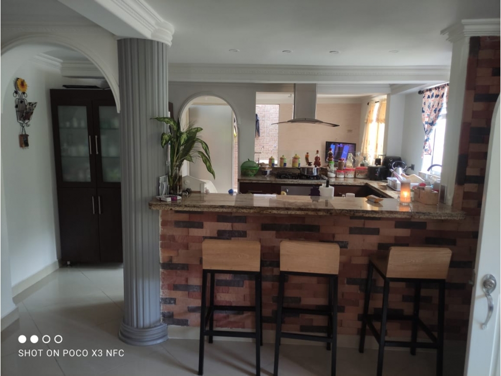 Casa para la venta en Envigado Las Antillas — foto 2
