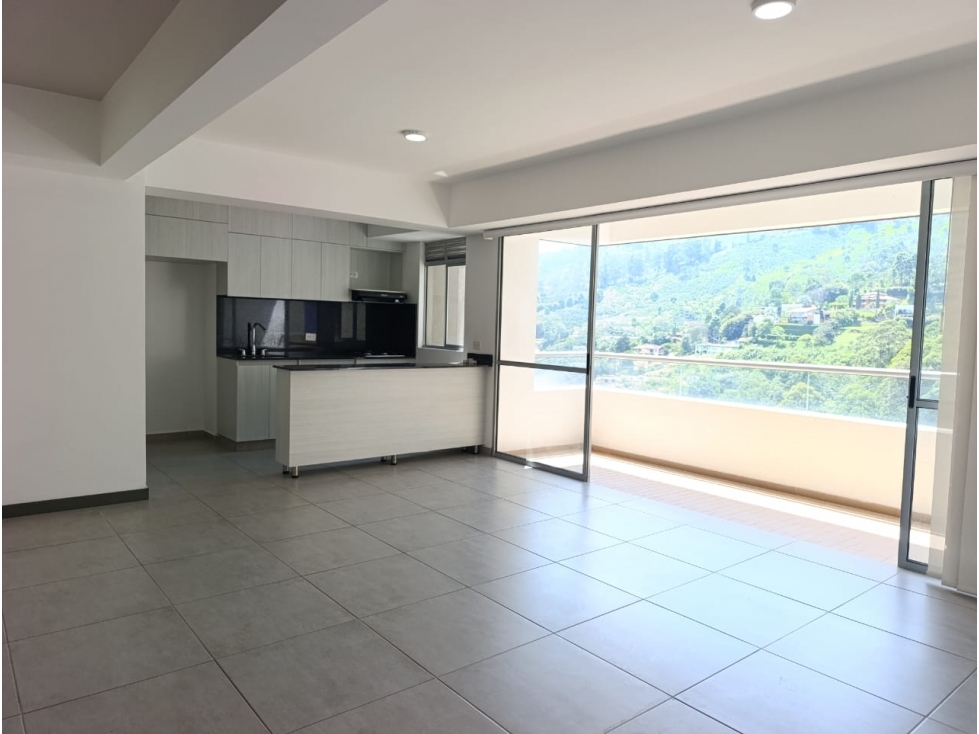Venta de Apartamento en Sabaneta Las Lomitas - 6
