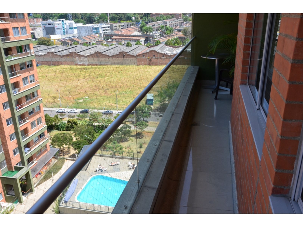 Apartamento en venta en El Poblado Ciudad del Rio Medellin