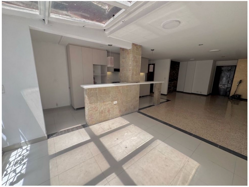 Apartamento en venta Medellín Poblado sector Castropol — foto 3