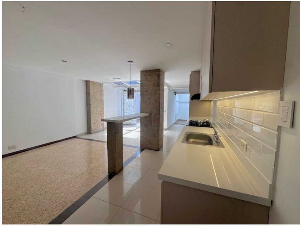 Apartamento en venta Medellín Poblado sector Castropol — foto 2