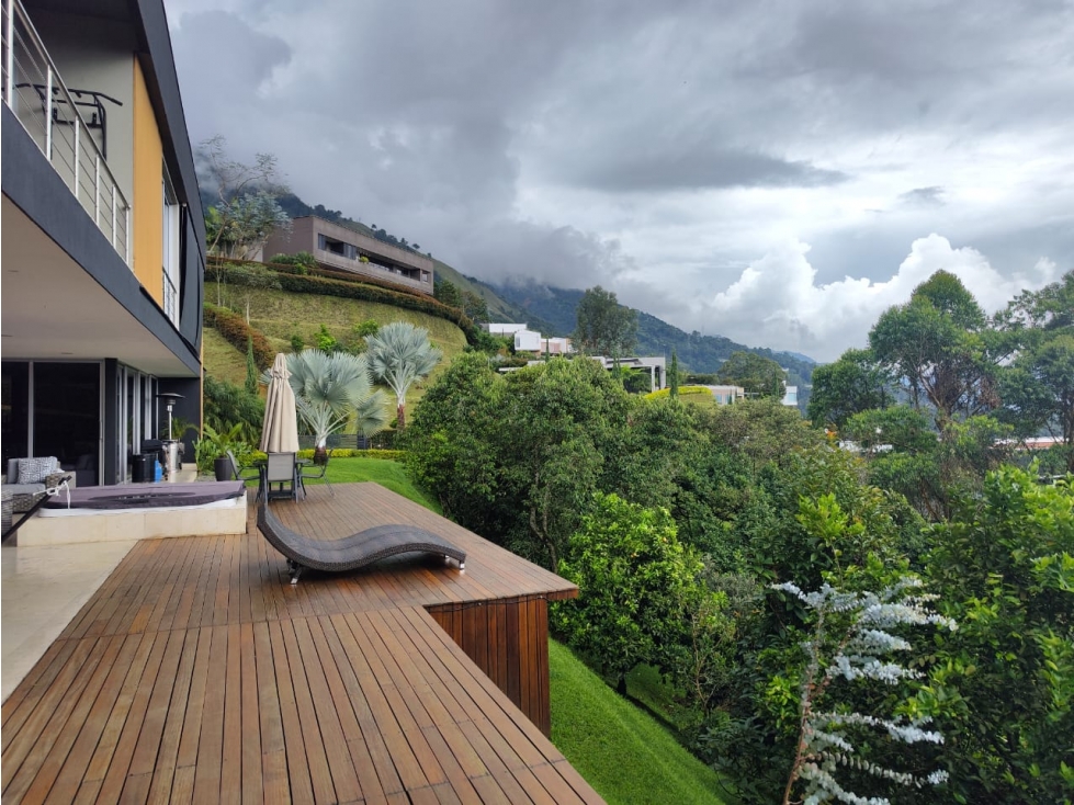 Casa en venta en las Palmas Medellin