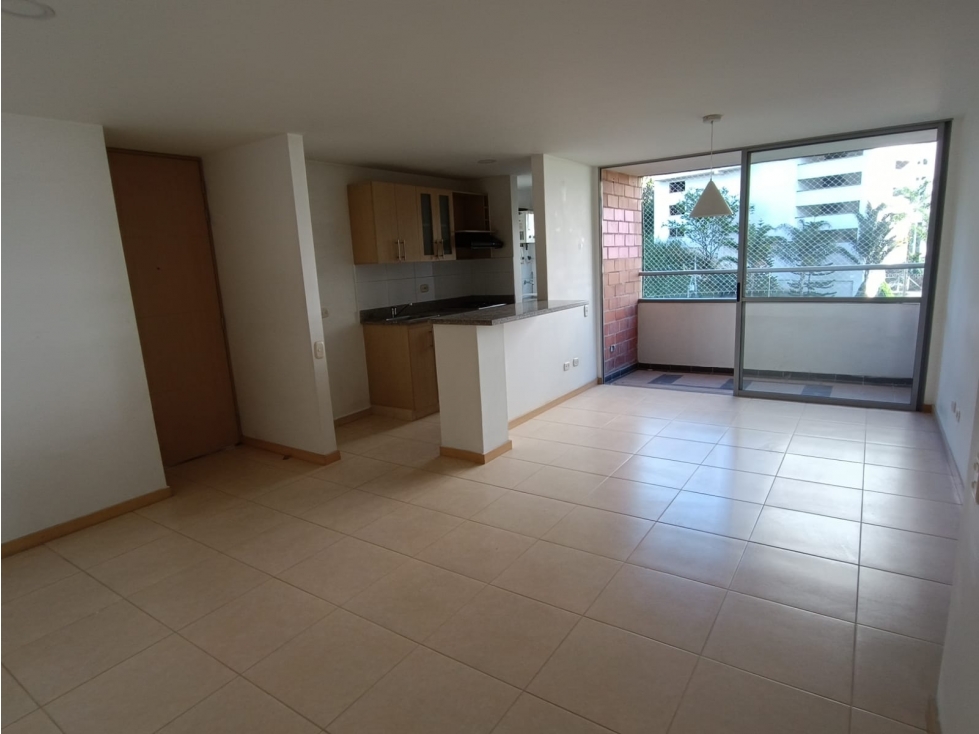 Apartamento en venta en Loma del Indio Poblado — foto 2