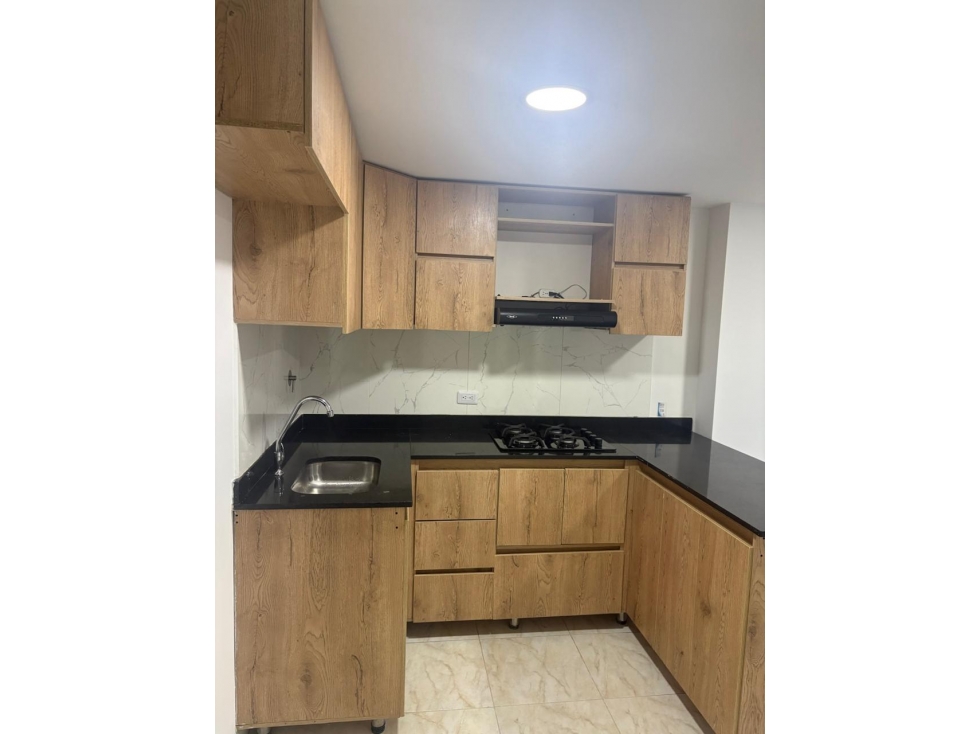 Apartamento en Venta en Bello cerca a la estación madera — foto 2