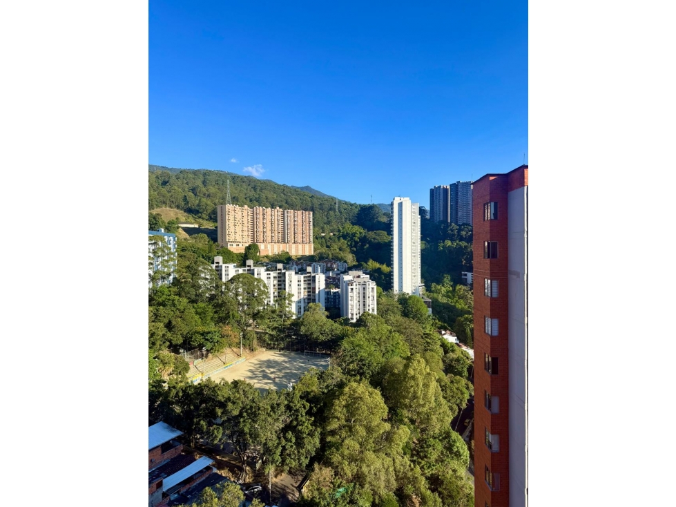Apartamento para venta en Buenos Aires sector Palmas Medellin