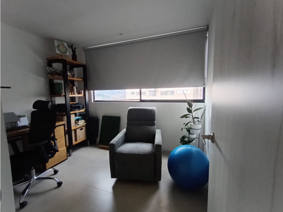 Apartamento en venta en Castropol Medellin — foto 5