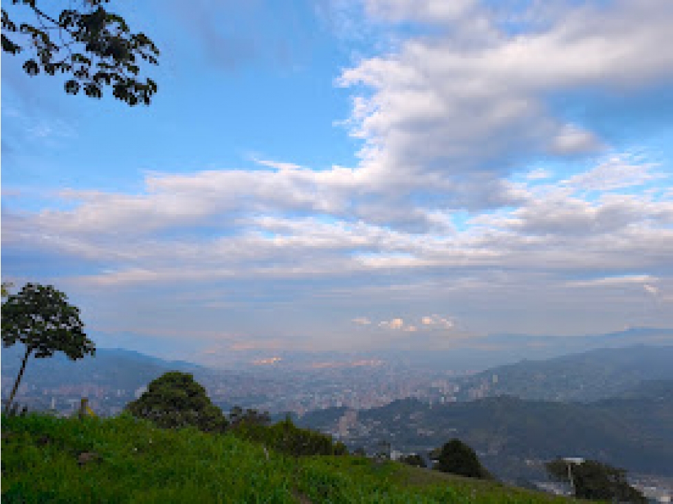 Venta de casa finca en La Estrella La Tablaza — foto 3