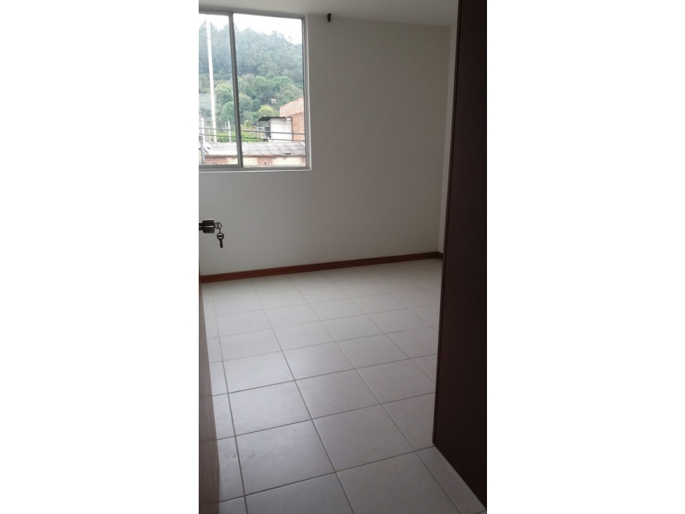 Apartamento en Venta en Los Colores Medellin — foto 6