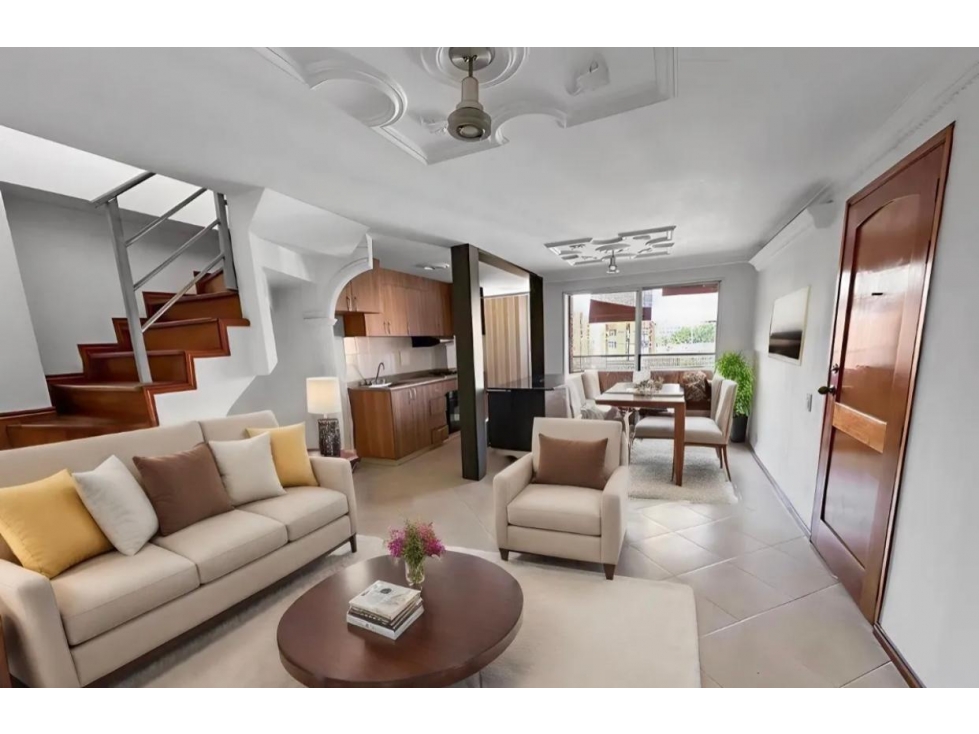 Apartamento Duplex en Venta en San Joaquin Laureles Medellin