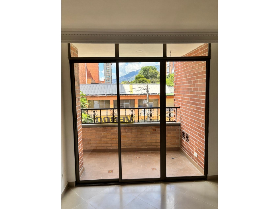 Apartamento en venta Medellín Laureles — foto 5