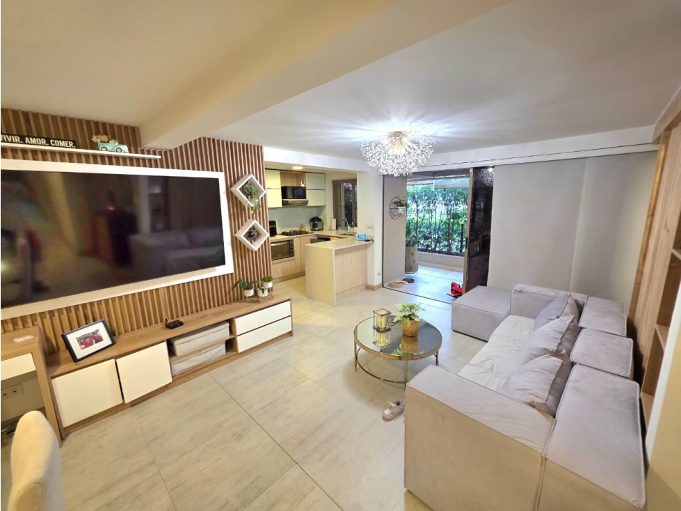 Apartamento en venta en La Loma De Los Bernal — foto 2