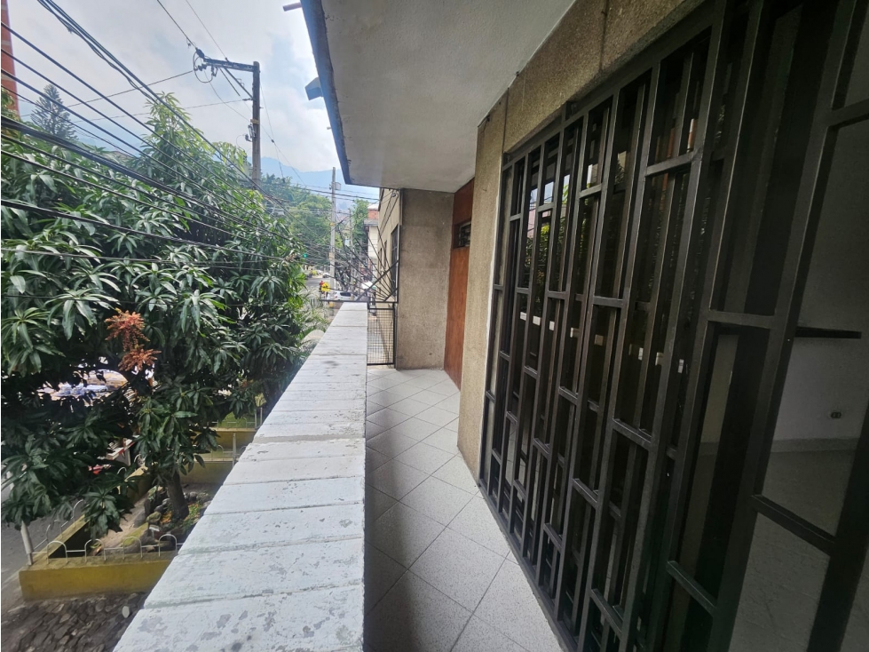 Apartamento para arriendo en Bostón Medellín — foto 6