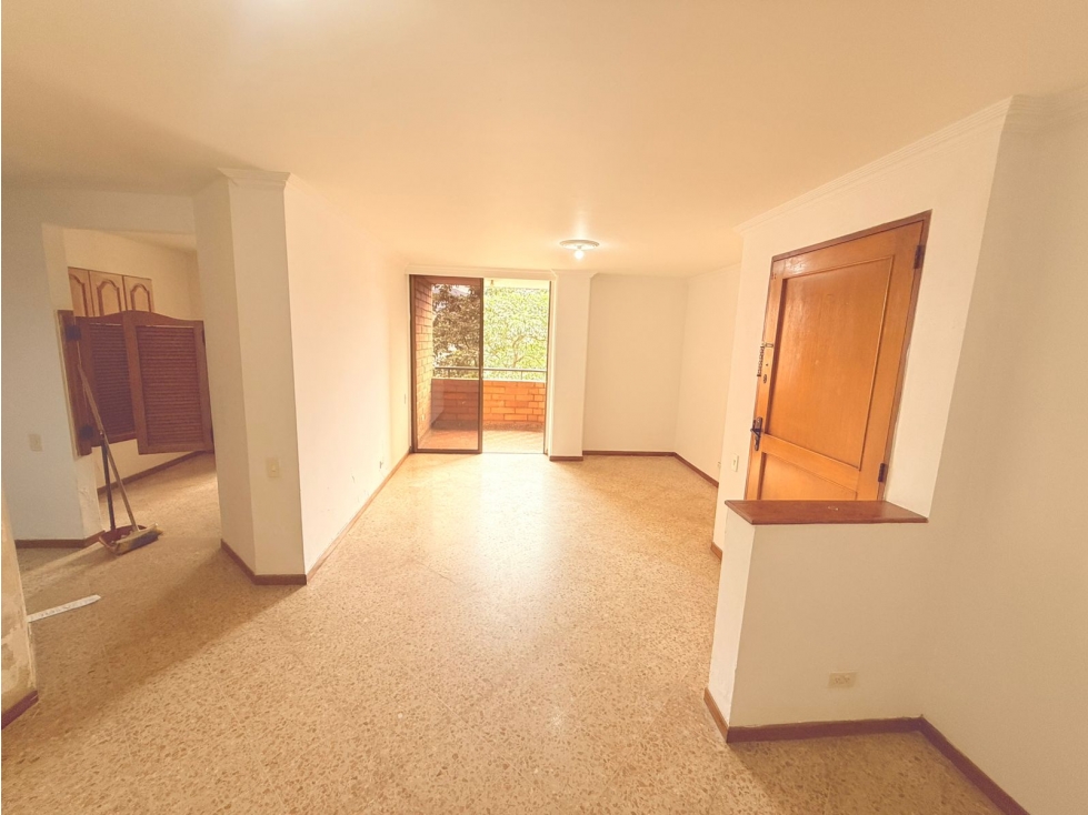 Apartamento en venta Medellín Poblado sector Castropol — foto 2