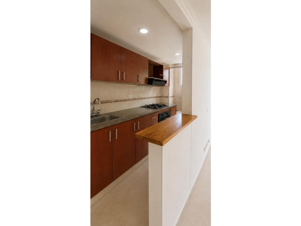 Apartamento en Arriendo Loma de los Bernal Medellin — foto 2