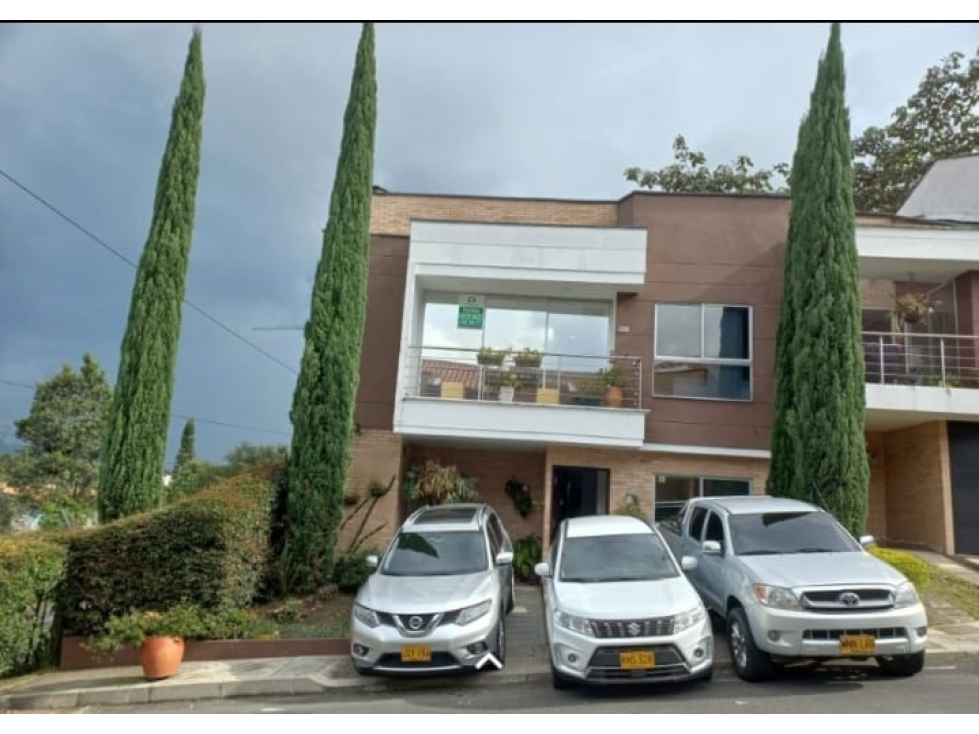 Casa para la venta en La Estrella Cerca del Parque - Antioquia — foto 2