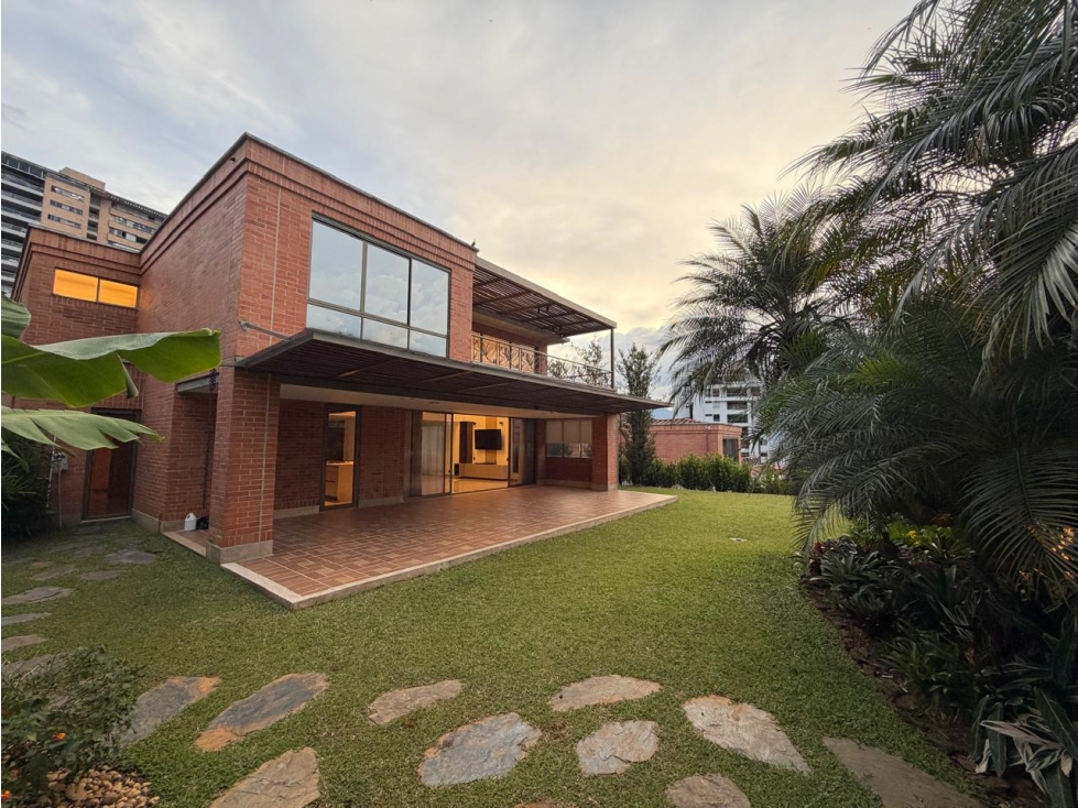 Casa en venta en la Calera el Poblado Medellin — foto 2