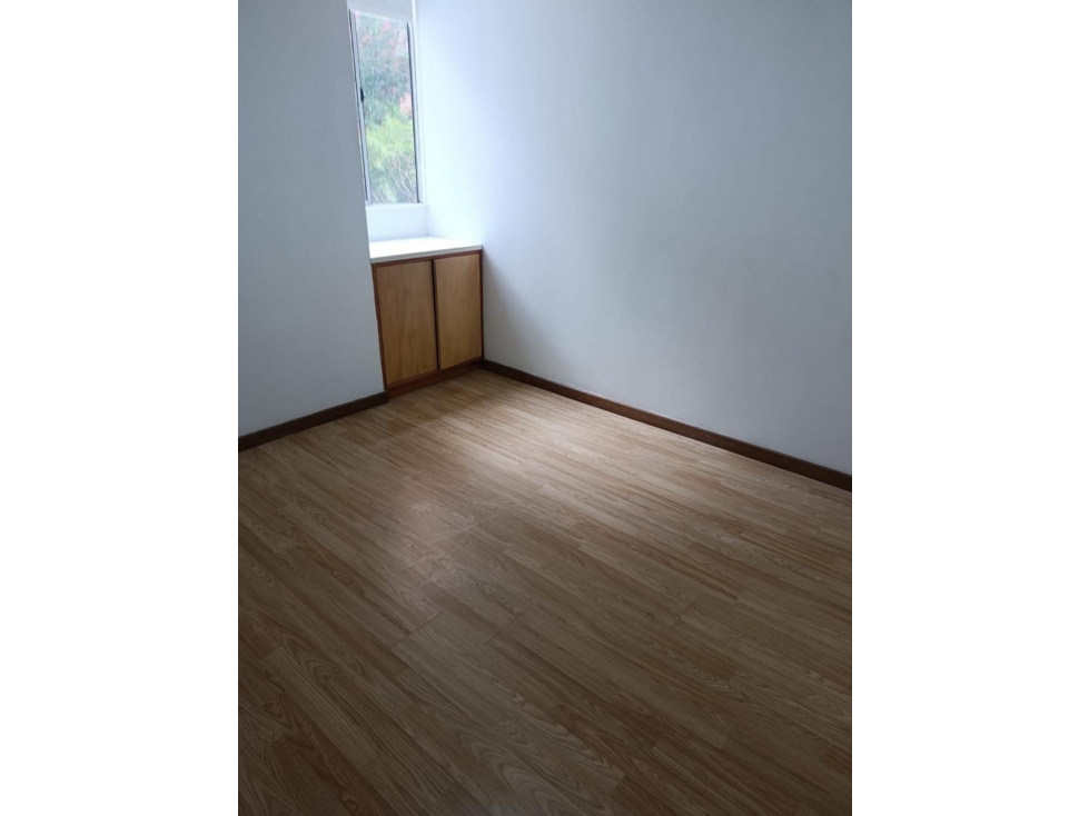 Apartamento en Arriendo Loma de los Bernal Medellin — foto 4