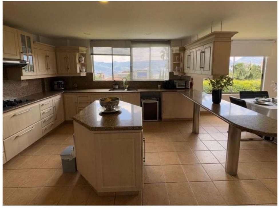 Casa en venta en la Cola del Zorro Poblado Medellin — foto 4