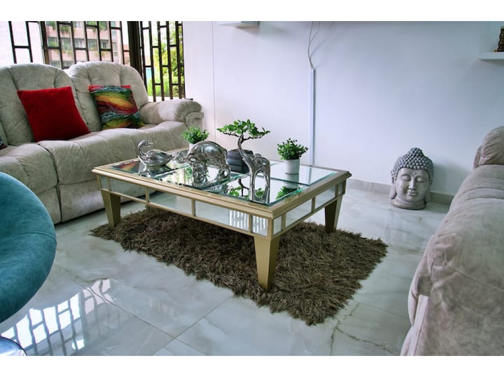 Apartamento para la venta en Medellin Poblado Los Parra — foto 4