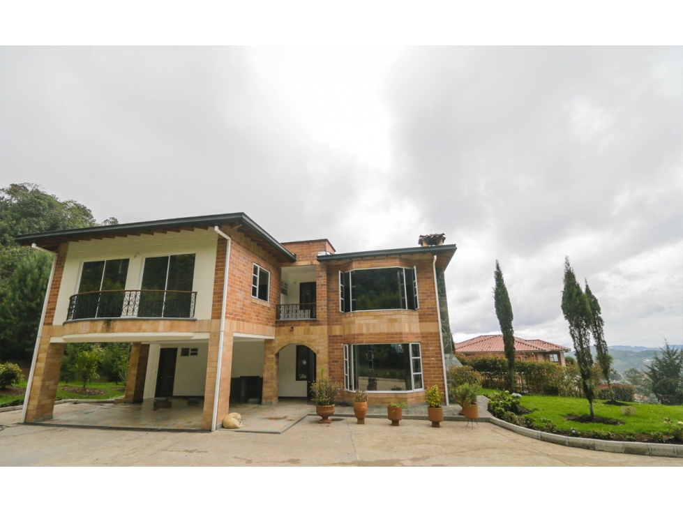 Casa para arriendo en la Loma del Escobero Envigado — foto 6