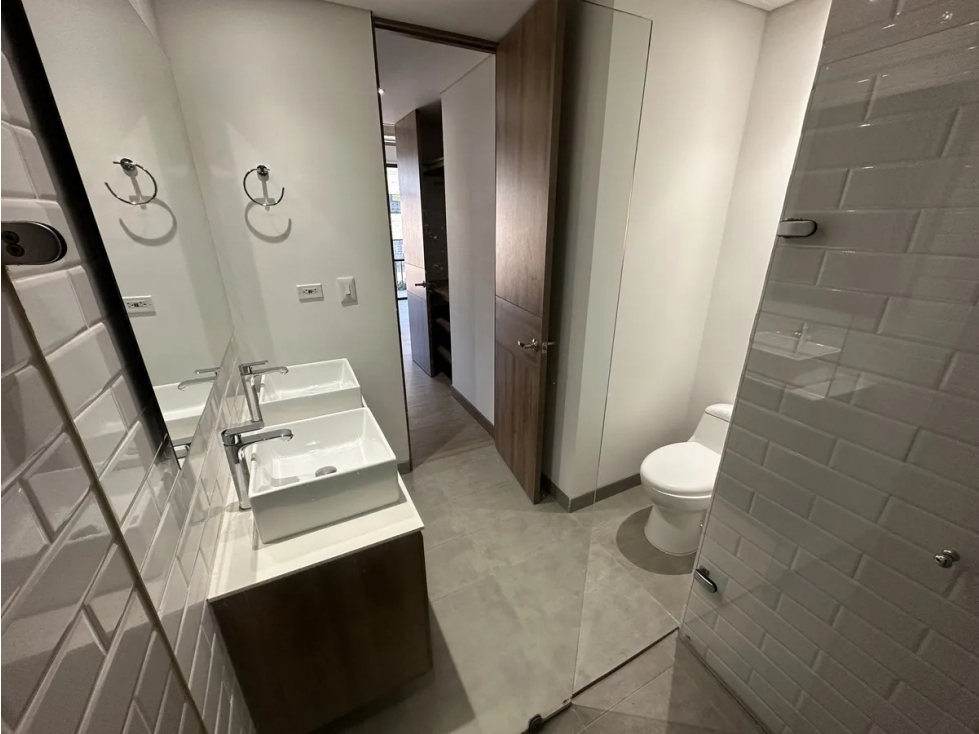 Apartartaestudio en venta Medellín ciudad del rio — foto 5