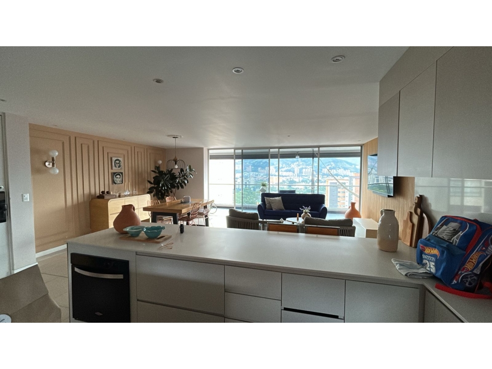 Vendo Apartamento Hermoso en Envigado La Niña Maria Zuñiga Antioquia - 1
