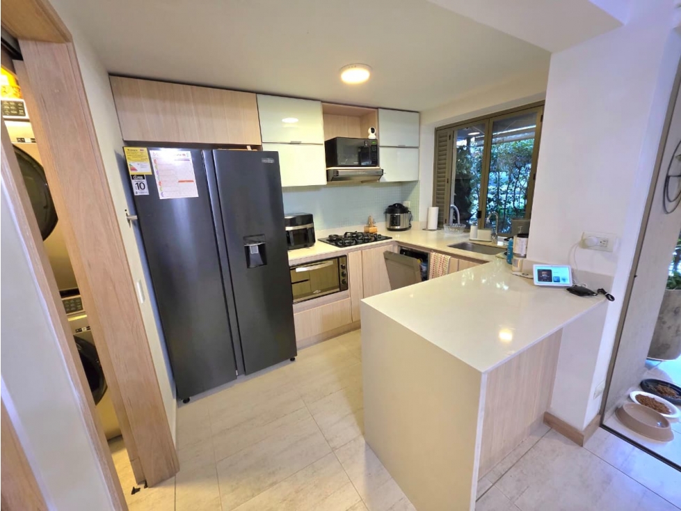 Apartamento en venta en La Loma De Los Bernal — foto 3