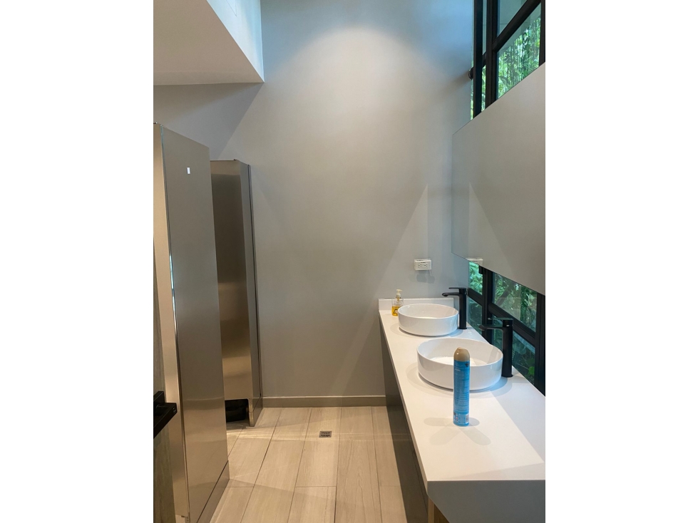Apartamento de espacios abiertos para la venta en Poblado Medellin — foto 5