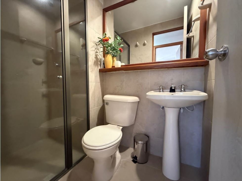 APARTAMENTO AMOBLADO EN RENTA EN EL POBLADO — foto 5