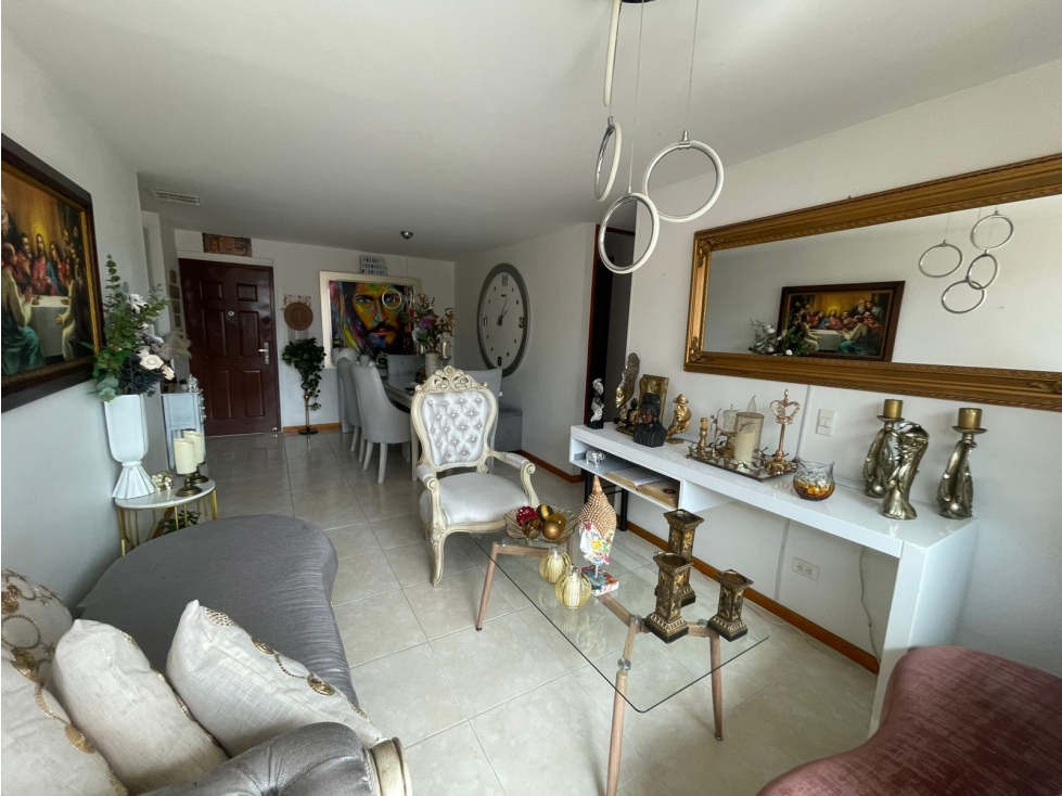 Apartamento en venta Medellin Loma de los Bernal — foto 3