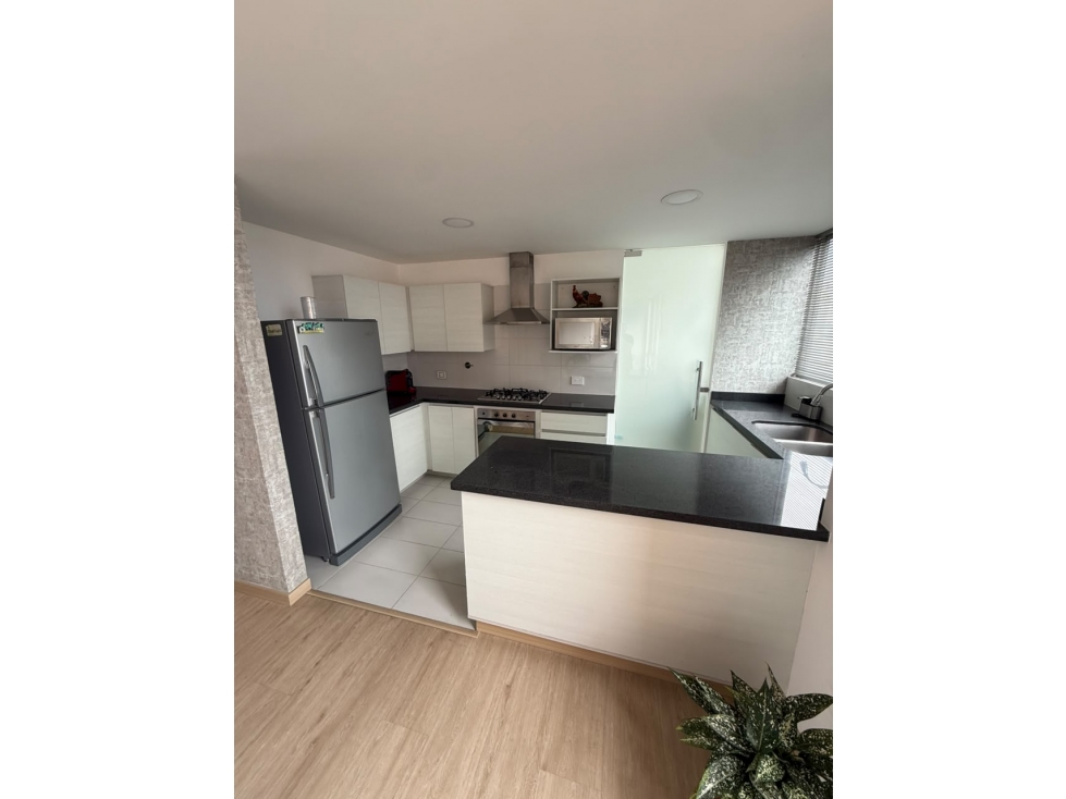 Apartamento en venta en Castropol Medellin — foto 4