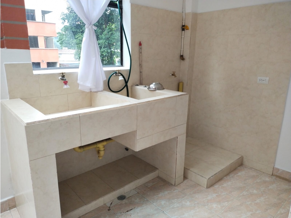 Casa en Venta en la Estrella Antioquia — foto 2
