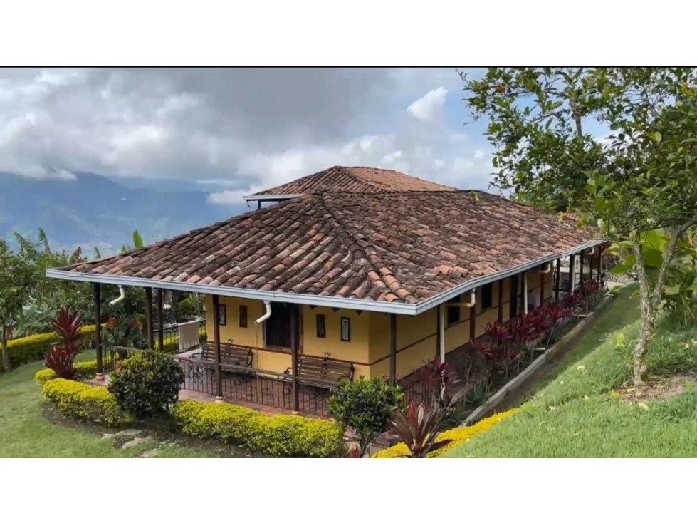 Casa Finca Para La Venta En Sonson. - 4