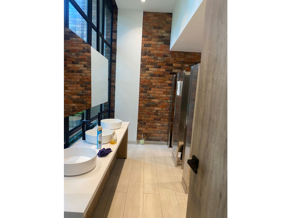 Apartamento de espacios abiertos para la venta en Poblado Medellin — foto 6
