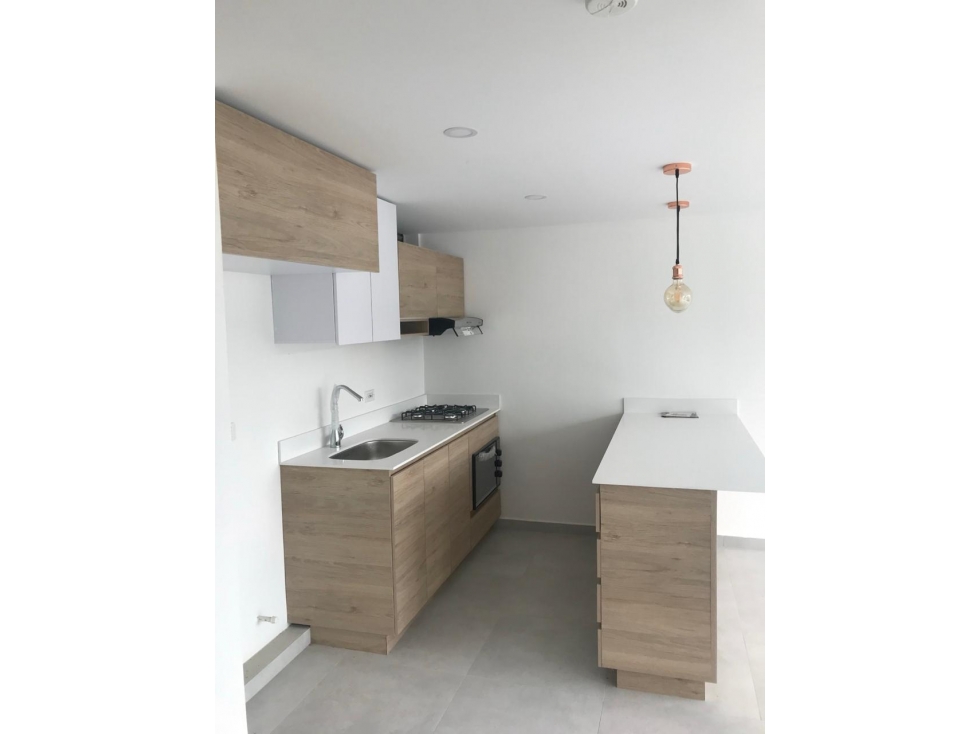 Apartamento en venta La Aldea La Estrella 2H + 2 baños — foto 4