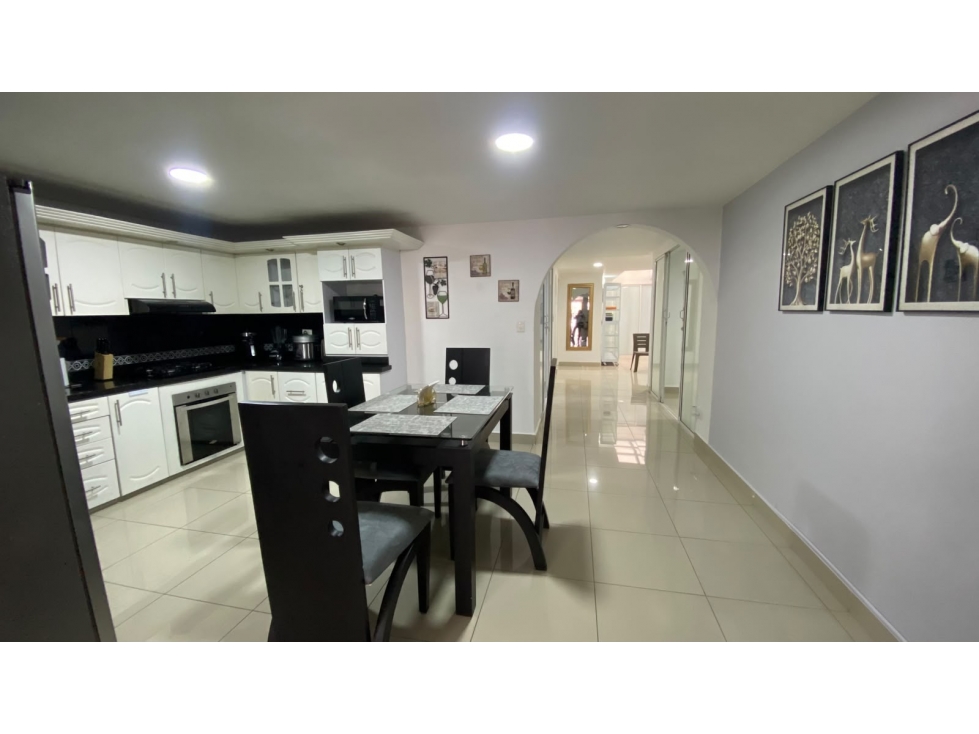 Casa para Venta en Calasanz parte baja Medellin-1 piso