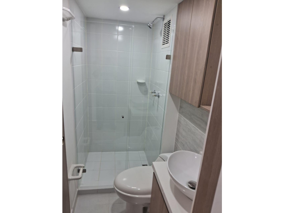 Apartamento en arriendo en Calasanz Medellín — foto 6