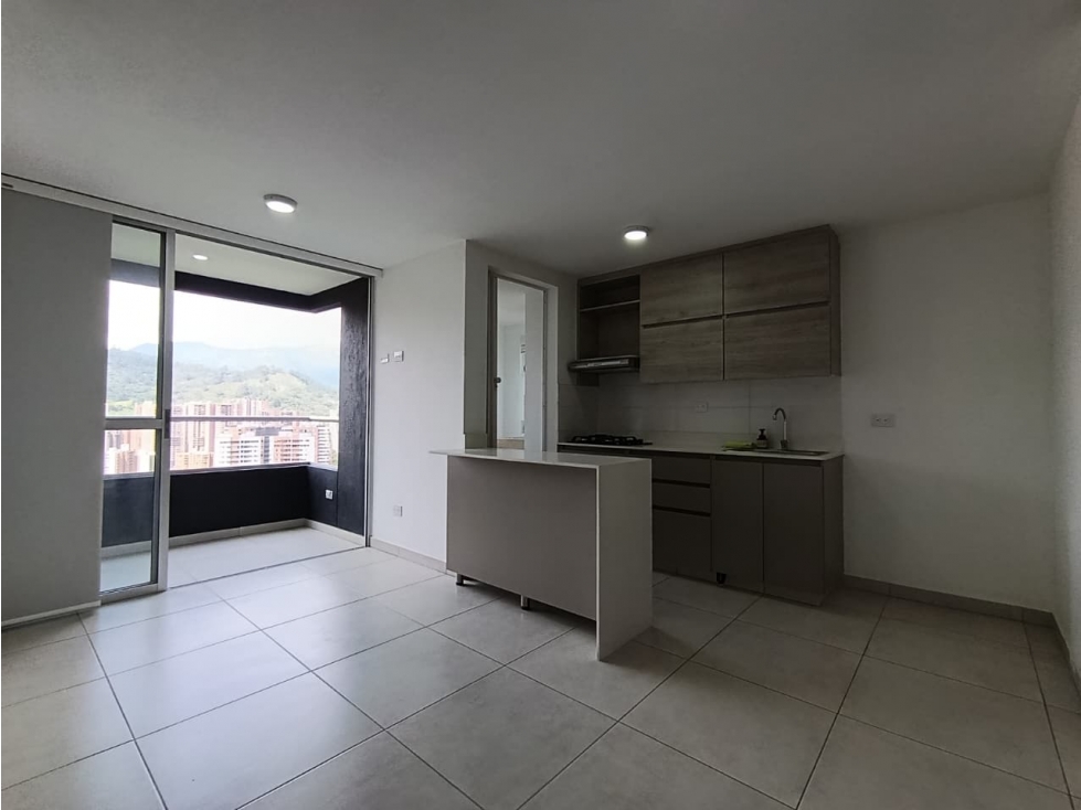 Apartamento en Arriendo Sabaneta Las Lomitas