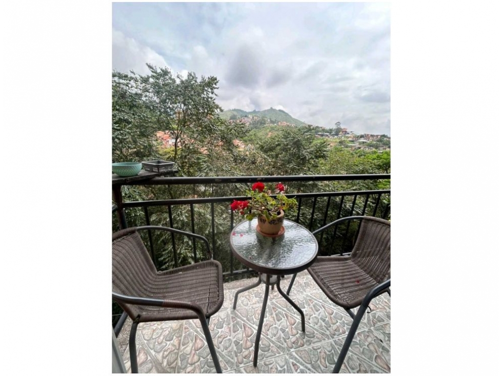 Apartamento en venta Rodeo Alto Medellion - 1