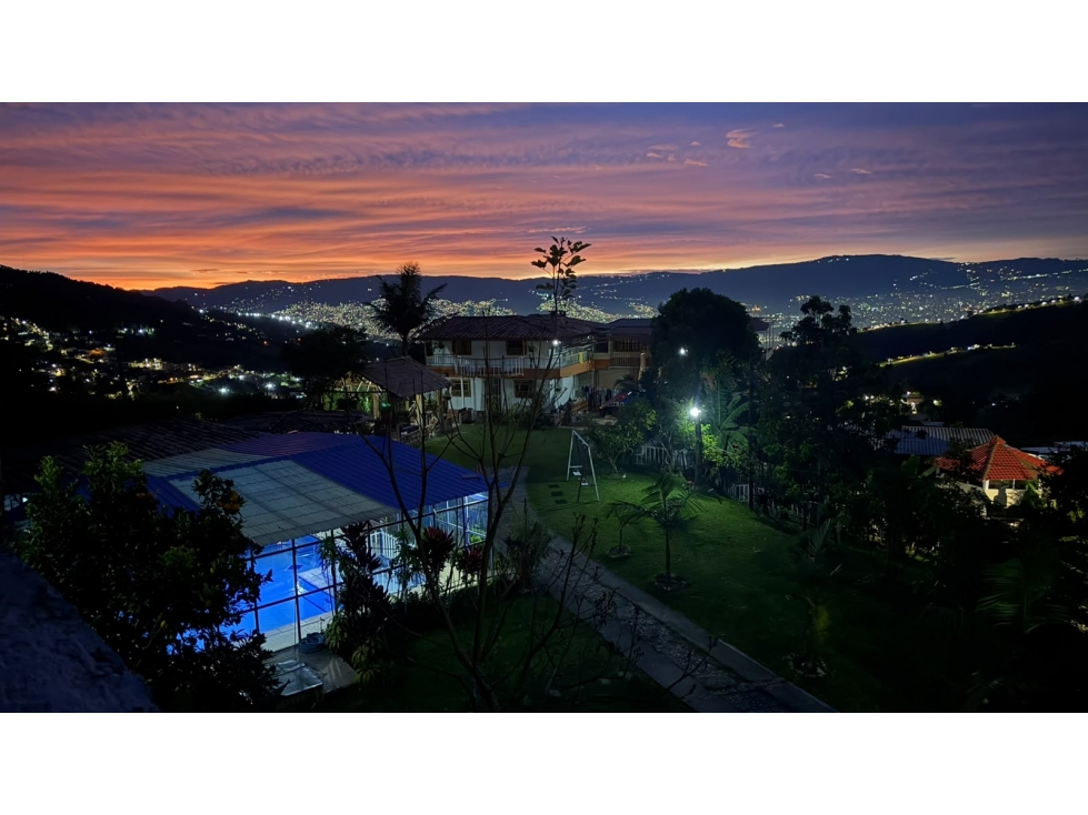 Finca hostal en arriendo en San Cristóbal Medellín - 2