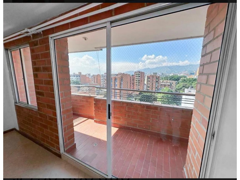 Apartamento Duplex en Venta en San Joaquin Laureles Medellin — foto 5