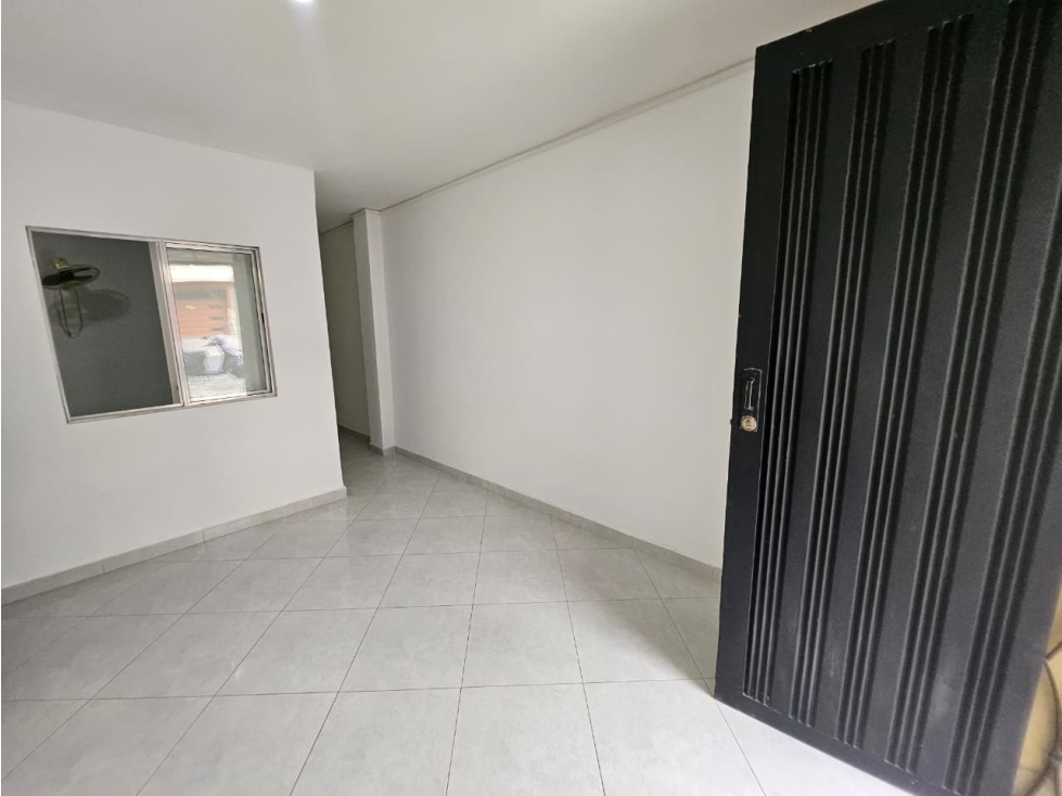 Apartaestudio para arriendo en Laureles Medellín — foto 2