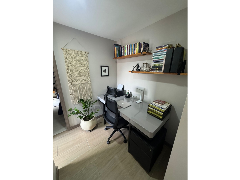 Venta de apartamento en Envigado entre Camino Verde y Las Brujas — foto 4