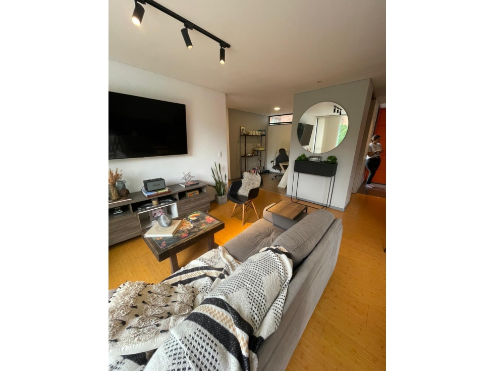 Apartamento para arriendo en Envigado La Pradera — foto 2