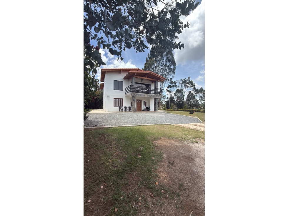 Casa Campestre para la venta en Guarne