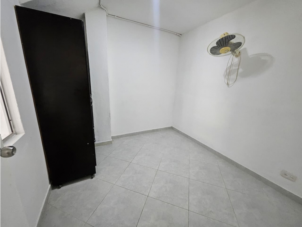 Apartaestudio para arriendo en Laureles Medellín — foto 3