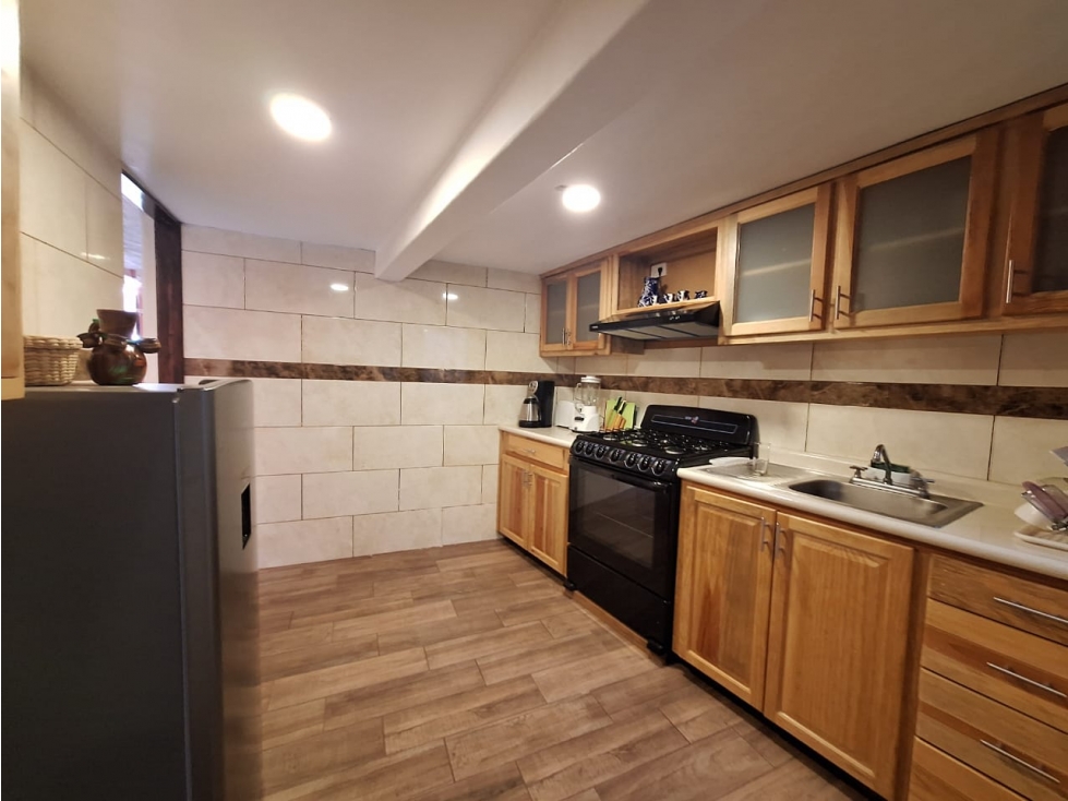 Casa en renta en el centro de Patzcuaro — foto 2